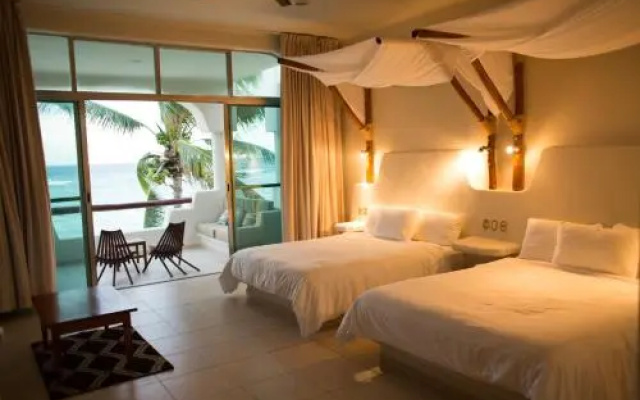 Paamul Hotel & Cabañas