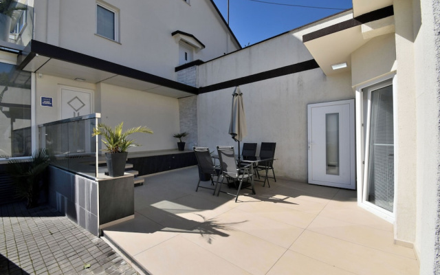 House Luxury