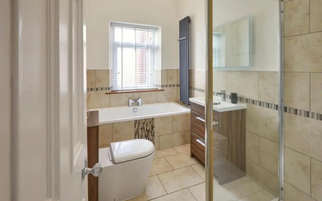 Host Stay Park House