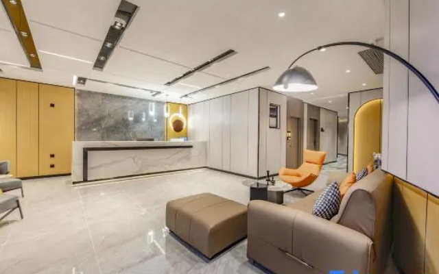 Yimi Hotel (Haizhu Square Subway Station Yide Road Branch)