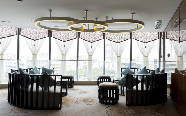 Yang Peng Jin Jiang Hotel