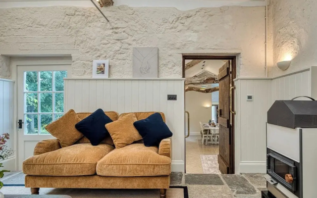 The Cider Barn - Gorgeous 2BD Near Bath