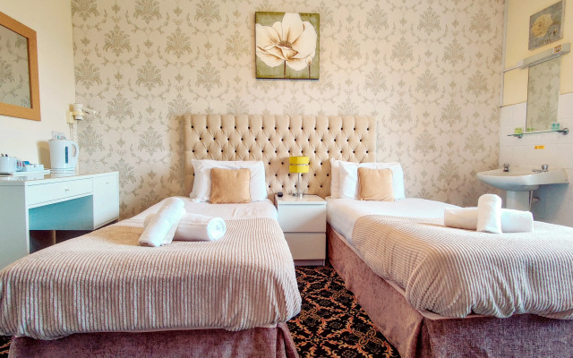 Wentworth House Hotel
