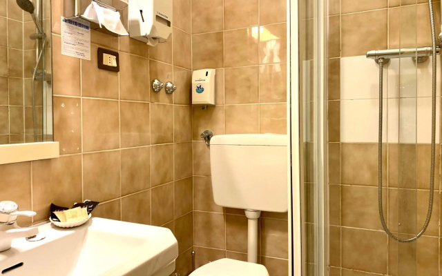 Lyric Hotel Levanto