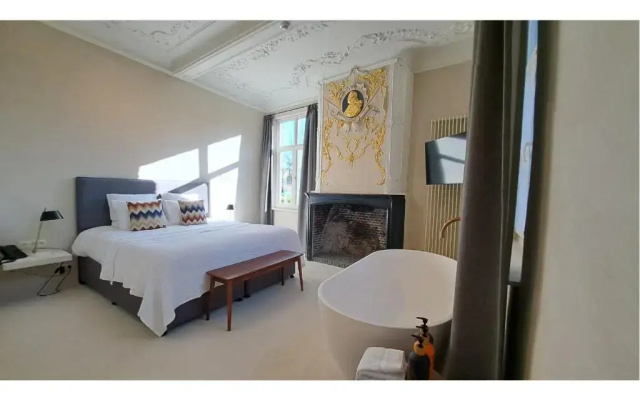 Hotel Montanus