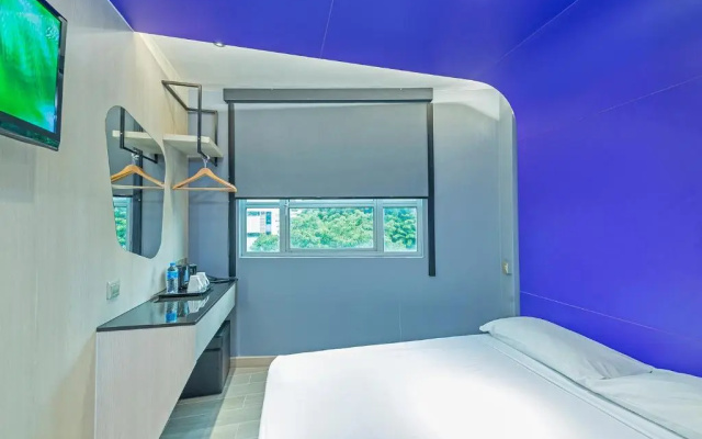 Hotel 81 Lavender
