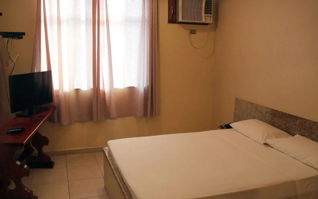 Marbella Barra Hotel