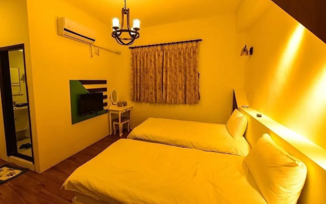 Summer Travel B&B