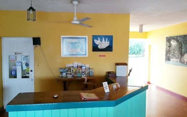 Chrisanns Beach Resort