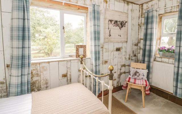 Orchard View, Leominster
