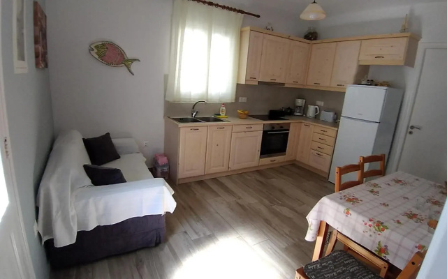 George and Danai apartments