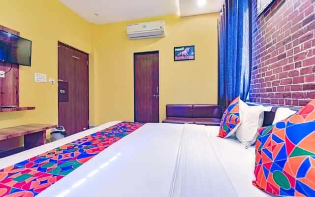 Fabhotel Lotus