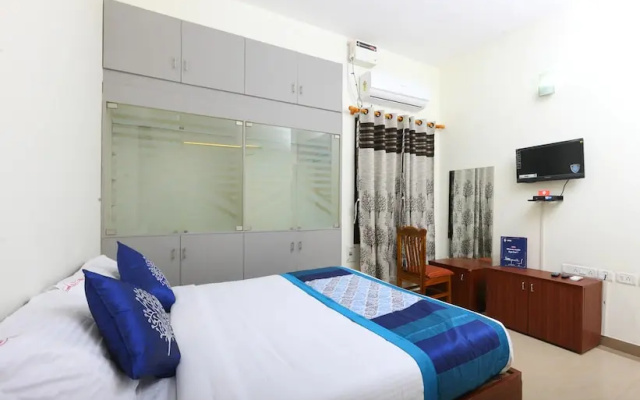 Shri Nivas Hotel