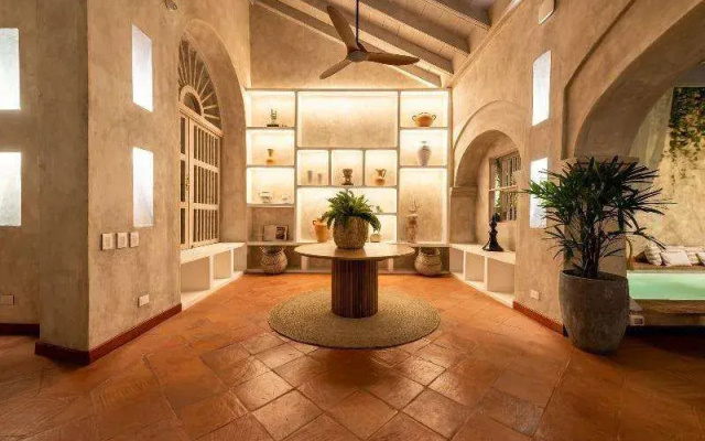Moet Casa Heredia