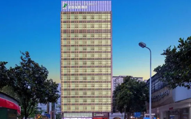 Golden family hotel
