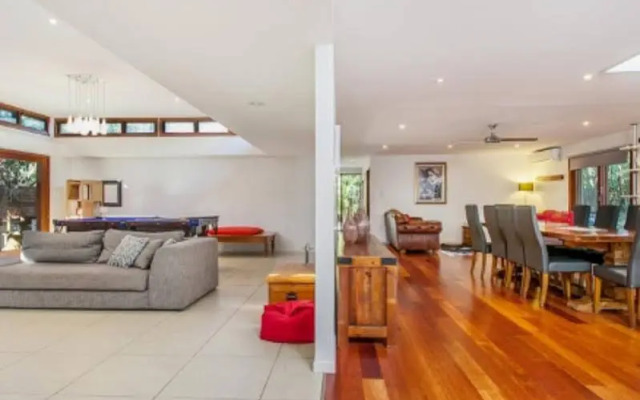 LeeShell Beach Retreat