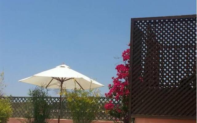 Отель Riad Azza Марокко, Марракеш - отзывы, цены и фото номеров - забронировать отель Riad Azza онлайн вид на фасад