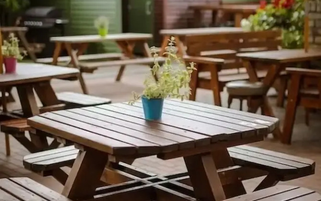 The Fox Pub & Inn