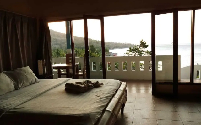 Waenis Sunset View Hotel and Restaurant, Amed, Bali