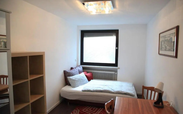 Bezaubernder Bungalow Im Funfseenland Nahe S-Bahn