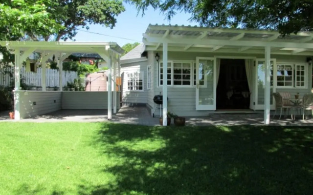 Deja Vu Cottage