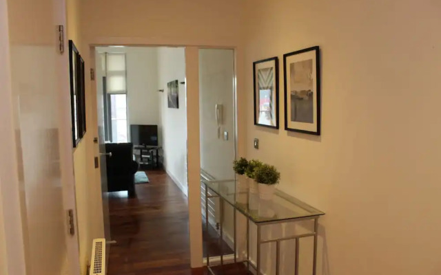 Spacious 2 Bed Newcastle City Centre Apartment