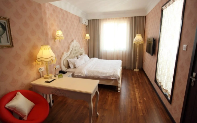 Camilla Business Hotel