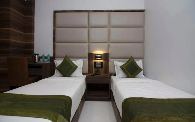 Hotel Meriton