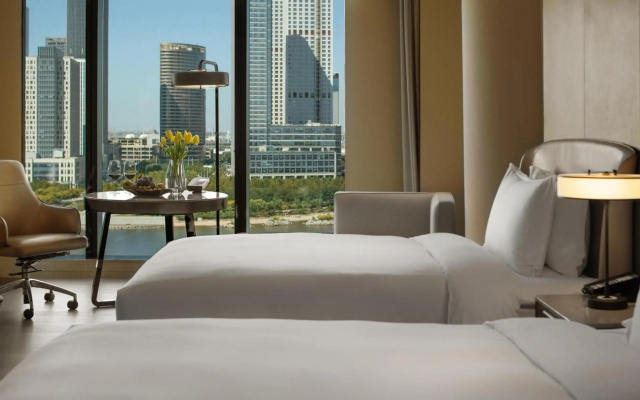 InterContinental Tianjin Yujiapu Hotel & Residences by IHG