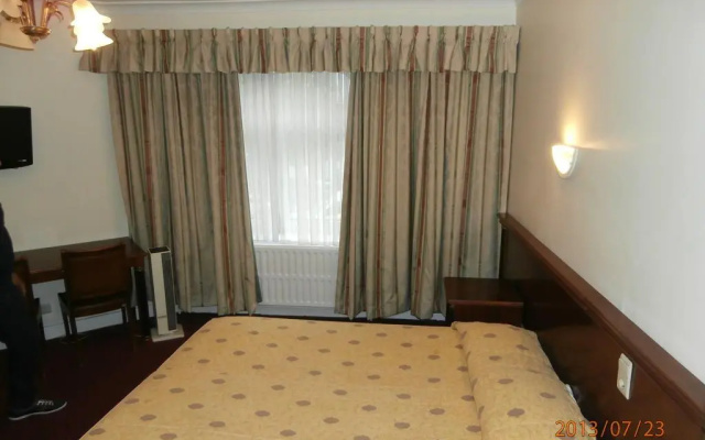 Hotel LAuberge Autrichienne