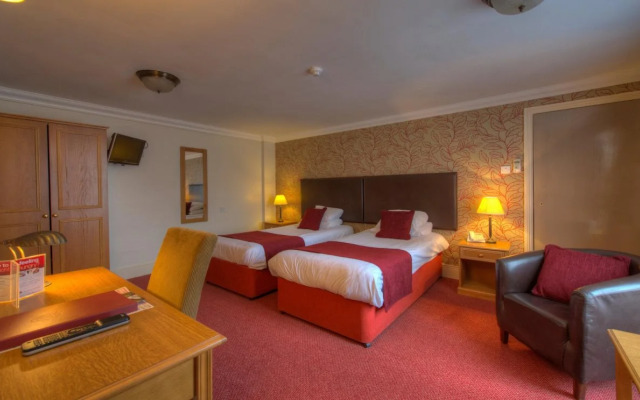 The Wheatsheaf Hotel by Good Night Inns