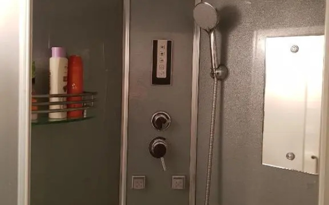 КВАРТИРА ЦЕЛИКОМ 3-rooms apartment