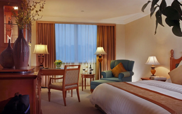 Grand Noble Hotel