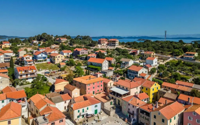 TEONA Luxury Apartment with terrace