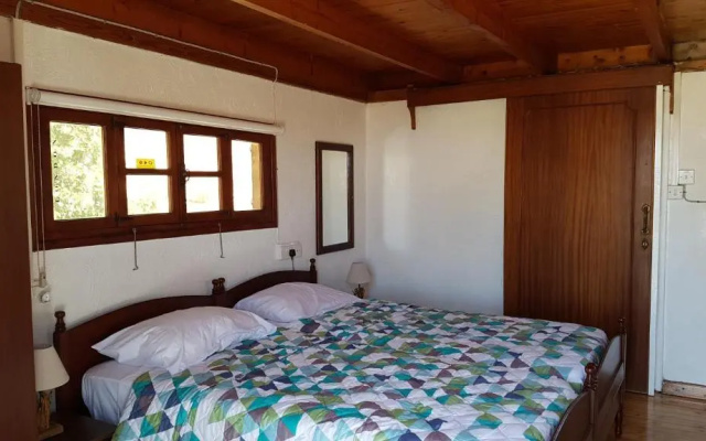 ZORBAS Sea View No 4