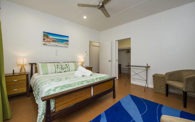 Sunbird Retreat