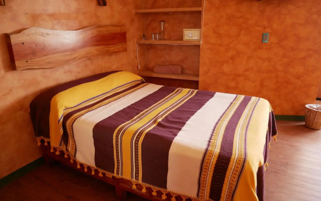 Madre Tierra Hotel & Coworking & Hostal