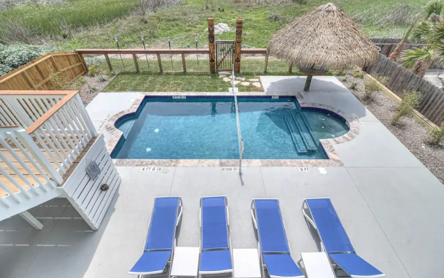 Casa de Coconuts by Silver Sands Vacation Rentals