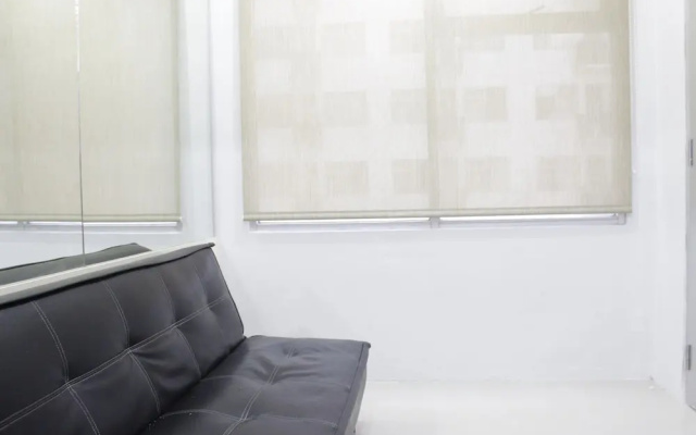 Bright and Comfy 2BR The Jarrdin Cihampelas Apartment