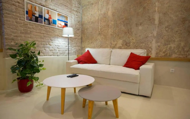 Apartment Traces