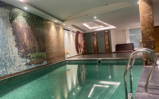 Wood Creek Resort & Spa Kasauli