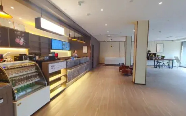 HanTing Hotel (Pingliang Nanmen Shizi)