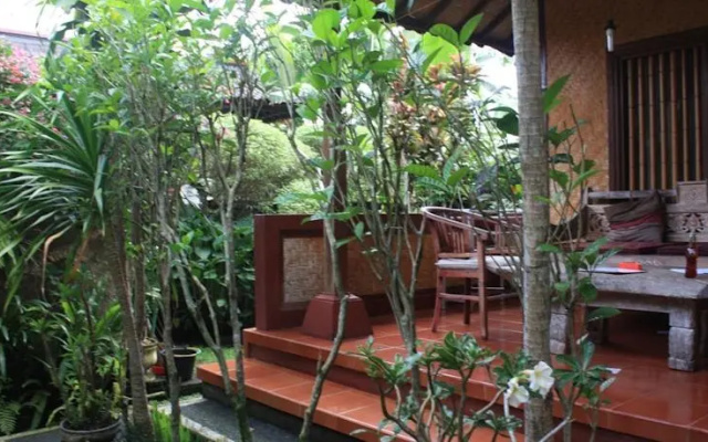 Suarsena Bungalow 2