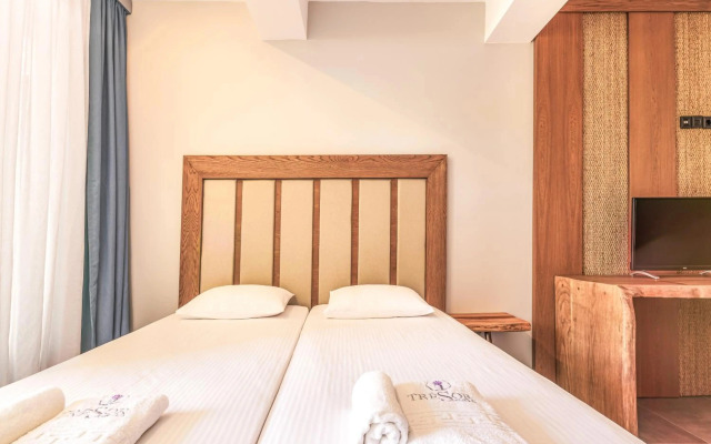 Tresor Hotel