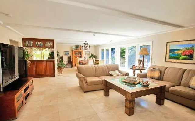 Luxury At The Shores