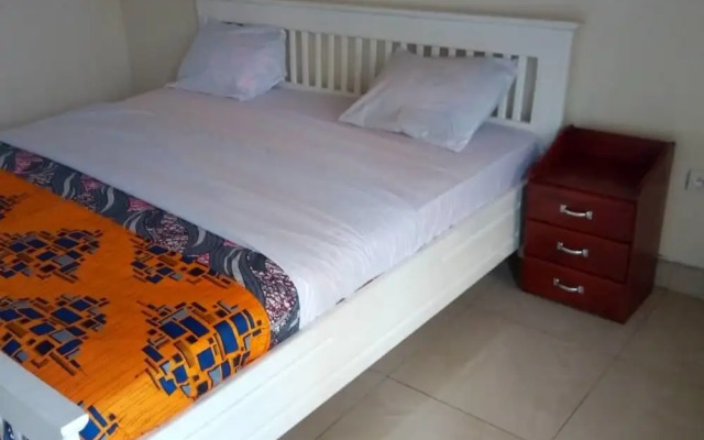 East Africa Amazon Guest House