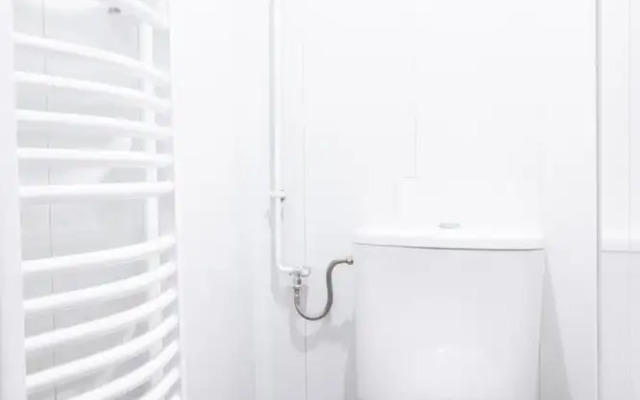 Charming Bright Studio at the Gates of Paris