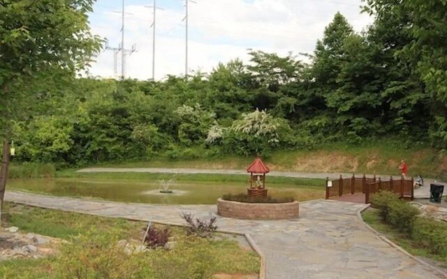 Yogi Bear's Jellystone Park at Pigeon Forge/Gatlinburg