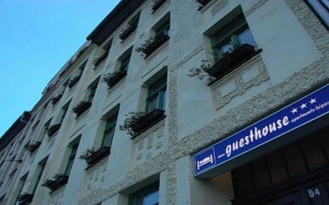 Апартаменты Guesthouse-Apartments-Leizpig вид на фасад