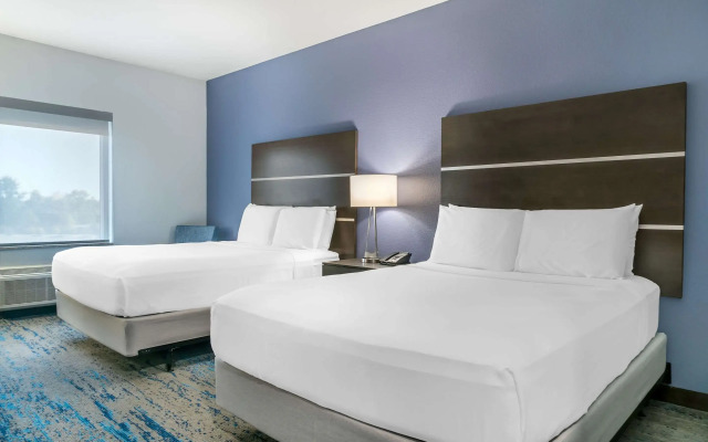Comfort Inn & Suites Adrian